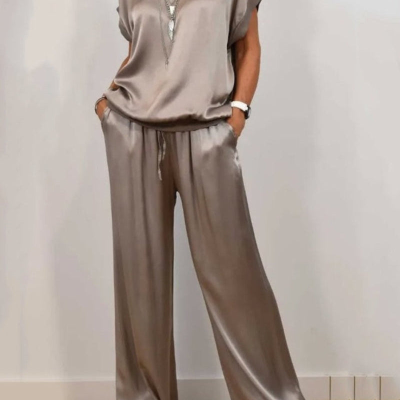 リディア™ | エレガントな2点セット