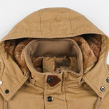 ジョン - エレガントなコマンダーコート