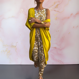 メラニー™ | エレガントなドレスとカーディガン