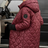 アンバー | エレガントなキルティングダウンジャケット（フード付き）