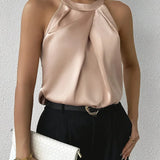 ミランダ™ | オフショルダーのエレガントなサテンブラウス