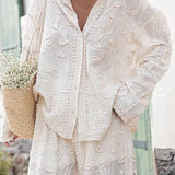 エレガントなスティックパンツセットと長袖ブラウス