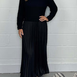 EMILIA™ - プリーツスカート付きロングセーター