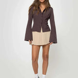 エマ - ボタン付きレトロスタイルブラウス