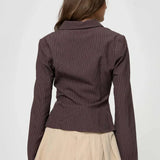 エマ - ボタン付きレトロスタイルブラウス