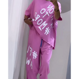 カジュアルなTシャツとパンツの2点セット（女性用）